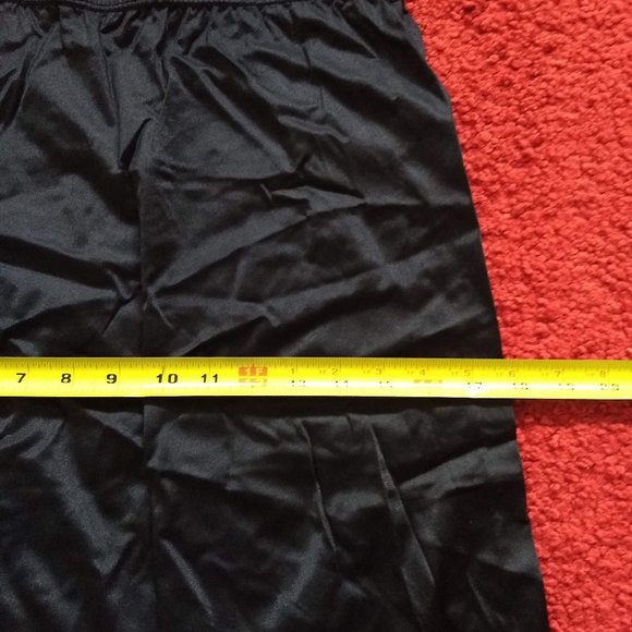 vintage 80s black half slip midi length - Picture 3 of 6